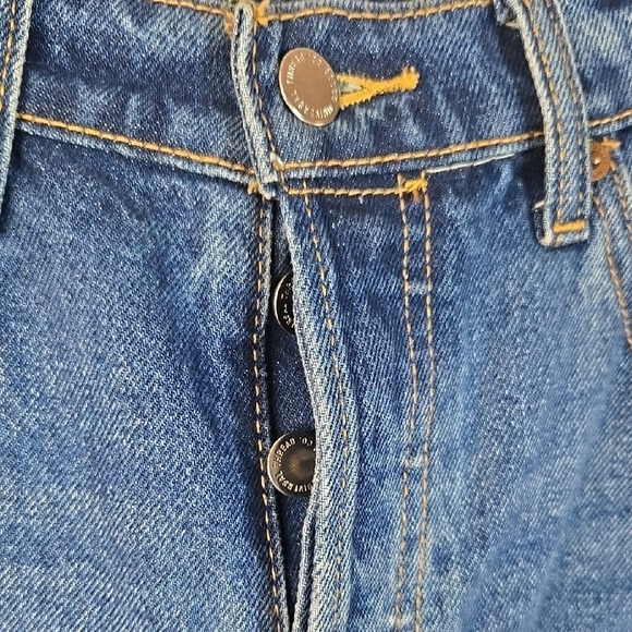 Universal Thread Size 8 90's Baggy Midrise Wide Leg Large Cuff Button Fly Jeans - Picture 6 of 16